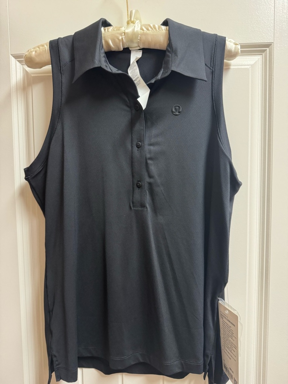 lululemon athletica Men’s Black Sleeveless Polo